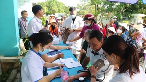 Khẩn trương khắc phục cơ sở giáo dục, y tế bị thiệt hại do thiên tai