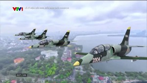 Khối Qu&#226;n đội nh&#226;n d&#226;n Việt Nam diễu binh, diễu h&#224;nh