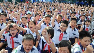Chính phủ ban hành qui định mới về đối tượng được miễn học phí