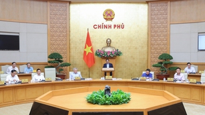 Ưu ti&#234;n th&#250;c đẩy tăng trưởng cao, bền vững, ổn định