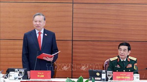 Chùm ảnh: Đại biểu thảo luận các văn kiện Đại hội XIV của Đảng