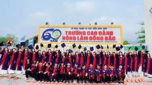 Chuyển giao Trường Cao đẳng Nông Lâm Đông Bắc về UBND thành phố Quảng Ninh quản lý
