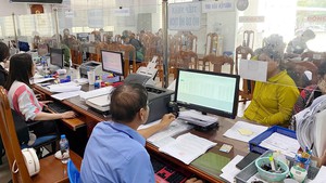Hoàn thiện hệ thống vị trí việc làm gắn với xây dựng đội ngũ cán bộ và quản lý biên chế