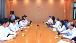 Thúc đẩy hợp tác phát triển giao thông Thủ đô xanh, thông minh