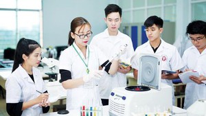 Bộ Nội vụ đề xuất miễn thuế thu nhập cá nhân 5 năm cho nhân tài