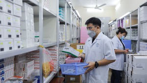 'Siết' quản lý giá thuốc, thiết bị y tế