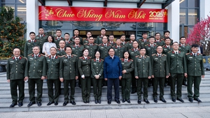 Thủ tướng kiểm tra, động viên các lực lượng Công an