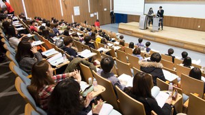 Trường hợp được xóa hoặc miễn chi phí bồi hoàn học bổng và chi phí đào tạo