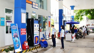 Ngăn chặn đầu cơ, găm hàng về kinh doanh xăng dầu