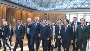 Thúc đẩy triển khai các dự án LNG lớn tại Việt Nam