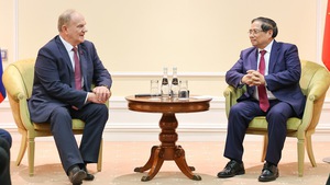 Thủ tướng Phạm Minh Chính tiếp Chủ tịch Đảng Cộng sản Liên bang Nga