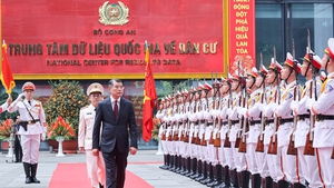 Chuyển đổi tư duy quản trị quốc gia theo hướng hiện đại