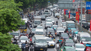 Đáp ứng tốt nhu cầu đi lại của người dân dịp nghỉ lễ