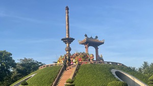  Thành cổ Quảng Trị: Khúc tráng ca về tuổi 20 và khát vọng hòa bình 