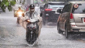 Cảnh báo mưa dông, nguy cơ lốc, sét và mưa đá ở Bắc Bộ