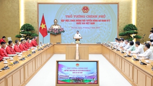 Thủ tướng gặp mặt, chúc mừng đội tuyển bóng đá nam U17 Việt Nam