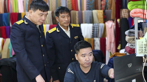 Chính thức nâng ngưỡng doanh thu chịu thuế với hộ kinh doanh lên 1 tỷ đồng