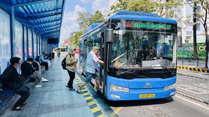 Thành phố Hồ Chí Minh dự kiến miễn vé cho người dân trên 135 tuyến xe buýt