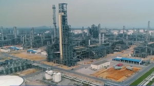 Tập trung sản xuất các sản phẩm xăng dầu