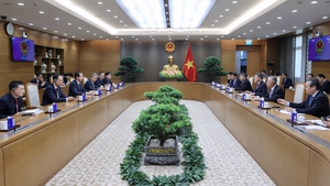 Thủ tướng Lê Minh Hưng tiếp Đại sứ Trung Quốc tại Việt Nam