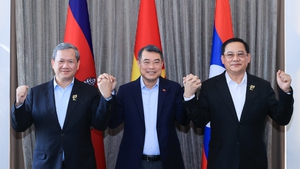 Đẩy mạnh hợp tác phát triển cơ sở hạ tầng chiến lược giữa 3 nước Việt Nam, Campuchia, Lào