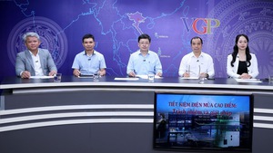 Tiết kiệm điện mùa cao điểm: Trách nhiệm và giải pháp