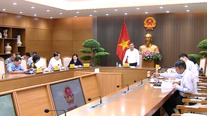 Nhập khẩu ô tô theo hình thức quà tặng: Không để trục lợi chính sách