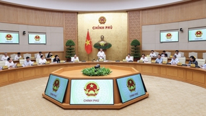 Xây dựng các kịch bản điều hành kinh tế vĩ mô, kiên định thực hiện mục tiêu đã đề ra