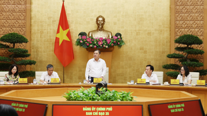 Chủ động đấu tranh với thông tin sai trái, thù địch