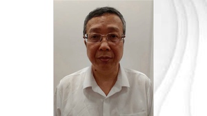 Khởi tố, bắt tạm giam Thứ trưởng Bộ Nông nghiệp và Môi trường Hoàng Trung