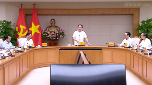 Hoàn thiện chính sách đối với giáo dục và đào tạo