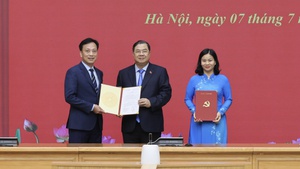 Phát huy tinh thần đoàn kết, thực hiện tốt nhiệm vụ của Đảng bộ, cơ quan Đảng ủy Chính phủ