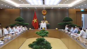 Đề xuất nghiên cứu, sản xuất và thí điểm sử dụng xe ba bánh chạy điện 