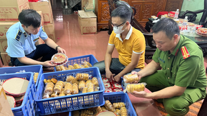 Tăng cường kiểm tra an toàn thực phẩm trong sản xuất, kinh doanh bánh trung thu