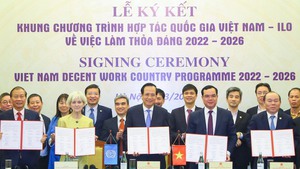 Viet Nam, ILO sign decent work country program for 2022 – 2026