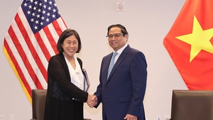 U.S. urged to open door for Vietnamese goods