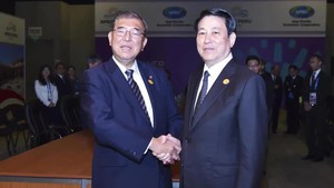 President Long Cuong meets Japanese Prime Minister Ishiba Shigeru