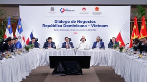 PM attends Viet Nam-Dominica business dialogue in Santo Domingo