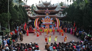 Huong Pagoda Festival - unique spiritual and cultural destination