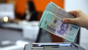 Ministry proposes issuance of new decree on regional minimum wage