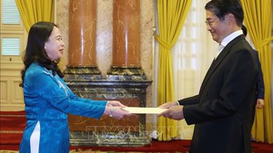 Acting President receives credentials from new Japanese Ambassador