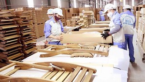 Viet Nam targets to raise timber export value to US$18 billion in 2025