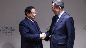 Prime Minister Pham Minh Chinh meets Chinese Vice Premier Ding Xuexiang 