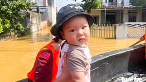 Prime Minister inspects flood response in Capital&#39;s riverside areas