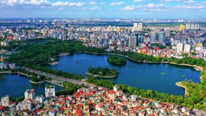 Program No. 05-CTr/TU-“compass” guiding Ha Noi’s urban spatial development