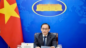 Acting Minister of Foreign Affairs holds phone talks with UK Foreign Secretary