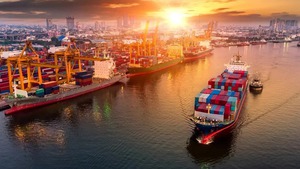 HSBC raises Viet Nam 2025 GDP growth forecast to 7.9%