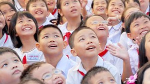 Ha Noi to double efforts to curb gender imbalance at birth