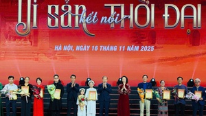 First Thang Long–Ha Noi Festival 2025 concludes, honoring city&#39;s heritage
