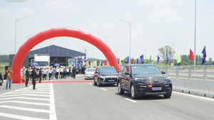 Viet Nam to start, inaugurate 198 projects on December 19